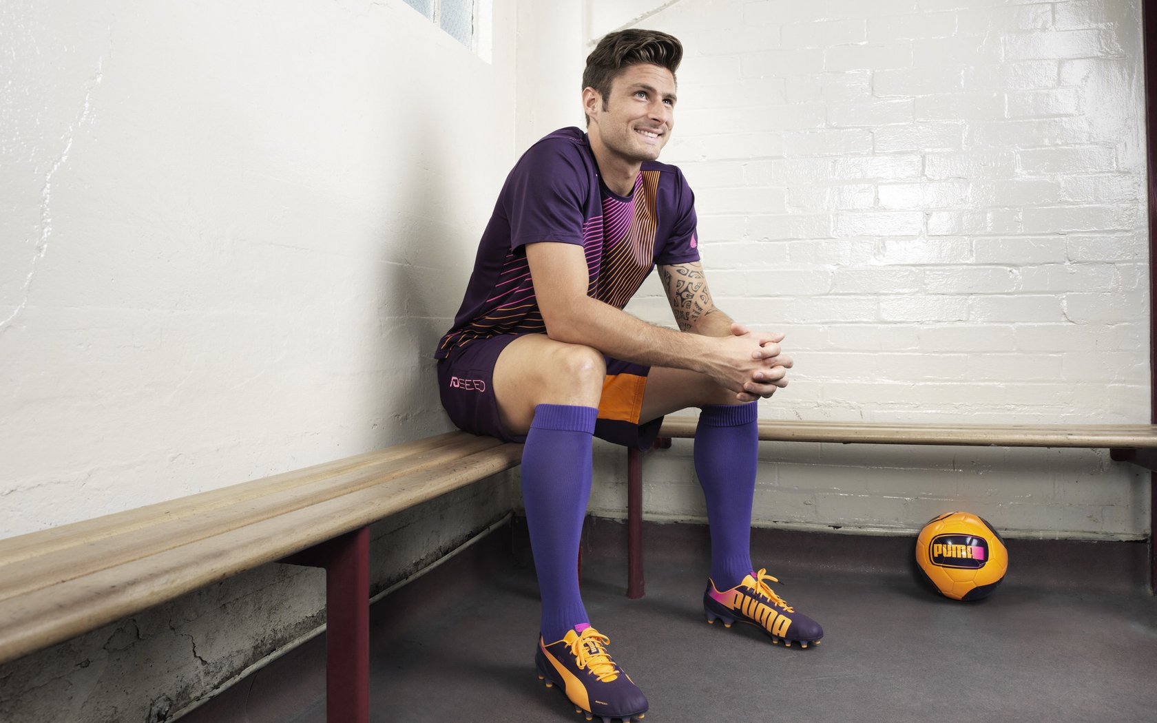 kering.com-曼联高层讨论CEO能力，球迷热议管理层变化，曼联主管